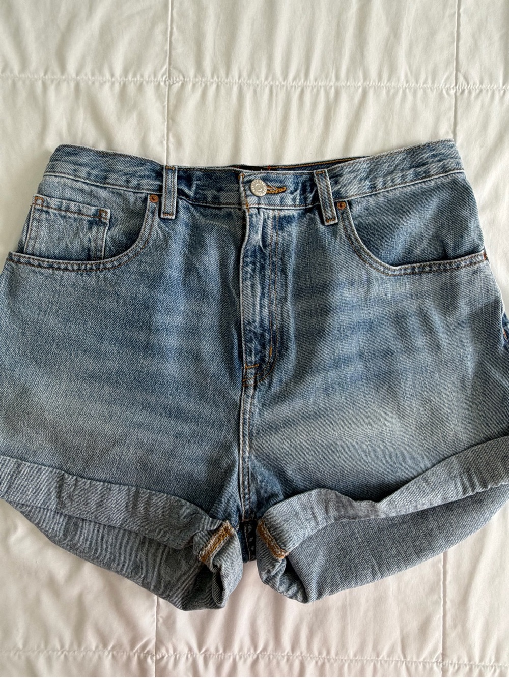 BDG Jeans Shorts, a women’s Size 32